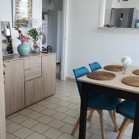 T2 Centre Avec Balcon Appartement *